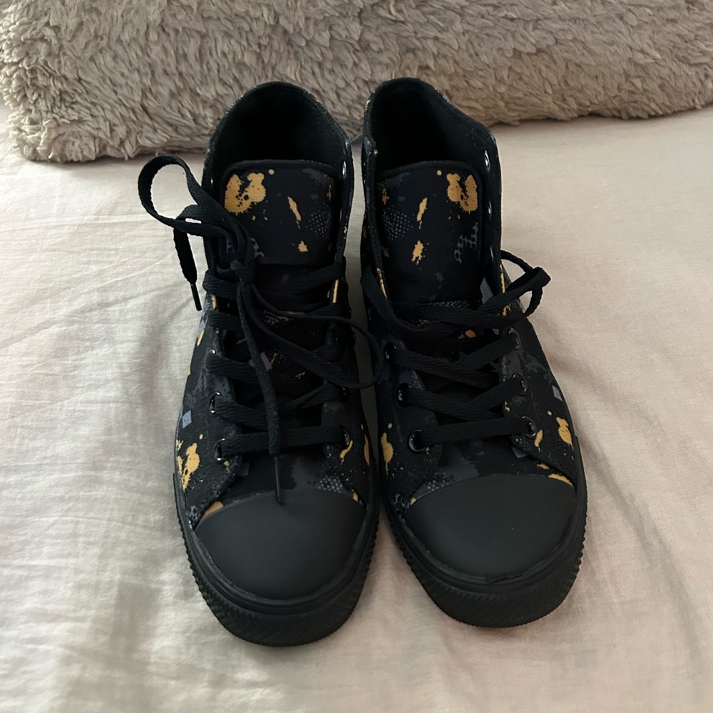 🌟 Host Pick 🌟 Raad Shop Golden Samurai Skull Sneakers
